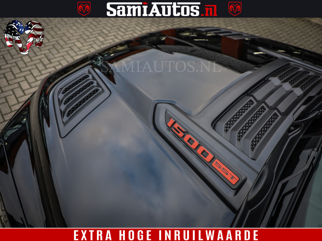 Dodge RAM 1500 Night Premium | Full Option | De Meest Luxe Pick-Up in zijn Klasse | Comfortabele Dubbele Cabine met Royale 5 Zitplaatsen | BPM vrij | Nu Leverbaar uit Voorraad | Voorraad Nr 2200 - 0886 19