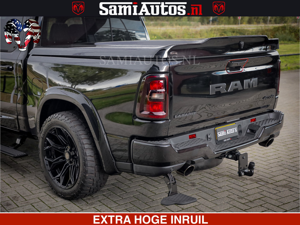 Dodge RAM 1500 Night Premium | Full Option | De Meest Luxe Pick-Up in zijn Klasse | Comfortabele Dubbele Cabine met Royale 5 Zitplaatsen | BPM vrij | Nu Leverbaar uit Voorraad | Voorraad Nr 2200 - 0886 19
