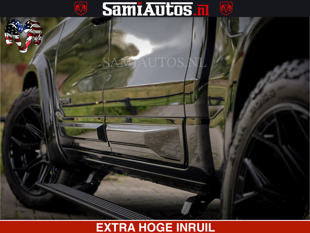 Dodge RAM 1500 Night Premium | Full Option | De Meest Luxe Pick-Up in zijn Klasse | Comfortabele Dubbele Cabine met Royale 5 Zitplaatsen | BPM vrij | Nu Leverbaar uit Voorraad | Voorraad Nr 2200 - 0886 9
