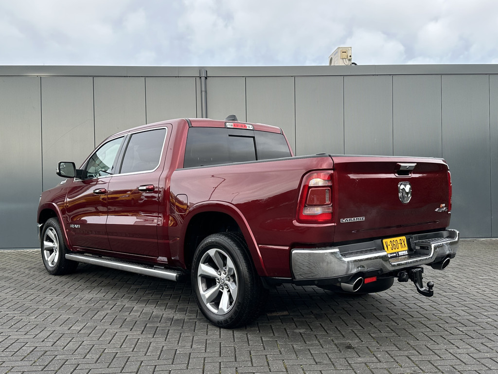 Dodge RAM 1500 5.7 V8 LARAMIE / LPG / TREKHAAK 3.5T / ADAPTIVE CRUISE / LUCHTVERING / CAMERA / PANO / 12 INCH SCREEN / DELMONICO RED 5