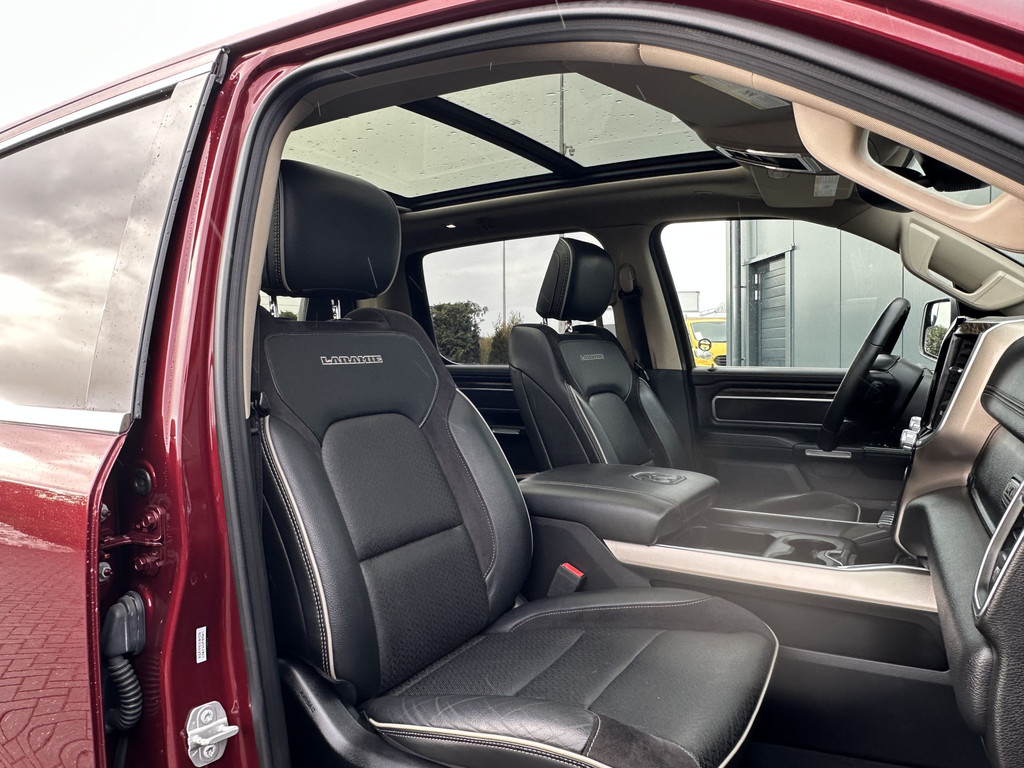 Dodge RAM 1500 5.7 V8 LARAMIE / LPG / TREKHAAK 3.5T / ADAPTIVE CRUISE / LUCHTVERING / CAMERA / PANO / 12 INCH SCREEN / DELMONICO RED 7