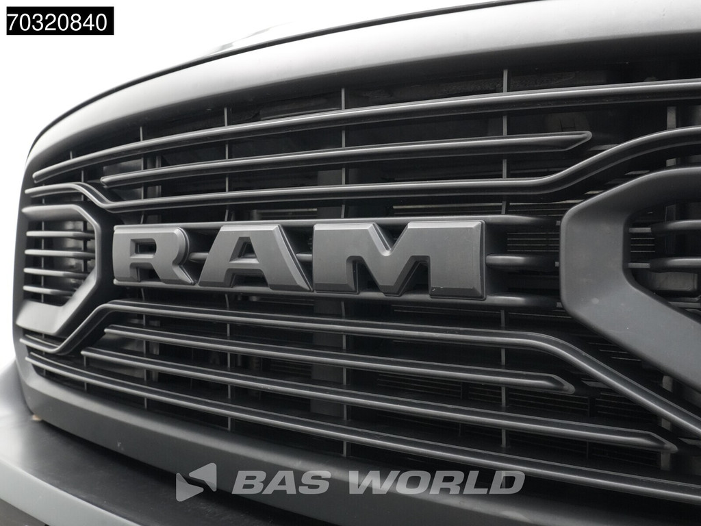 Dodge RAM 1500 5.7 V8 LPG Black Edition Navi Camera Xenon Trekhaak Bedcover Airco Trekhaak Cruise control 16