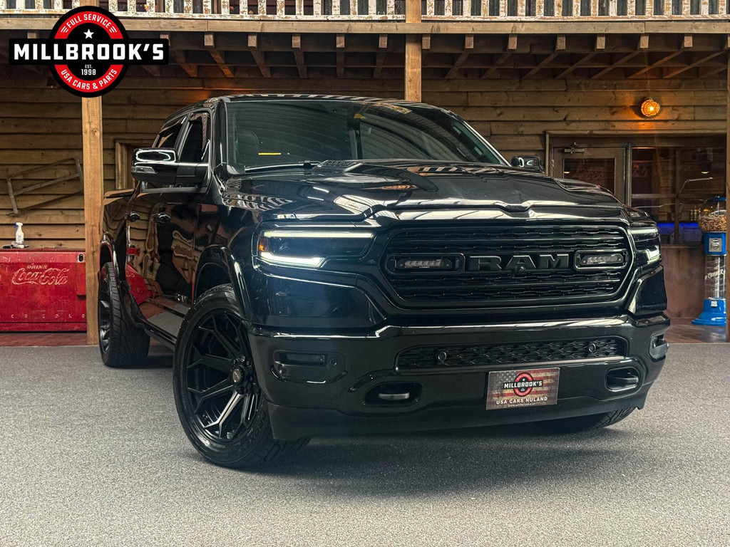 Dodge RAM 1500 5.7 V8 Limited Night, 22 4Play velgen, Digitaal Dashboard, Black Edition, Panoramadak 10