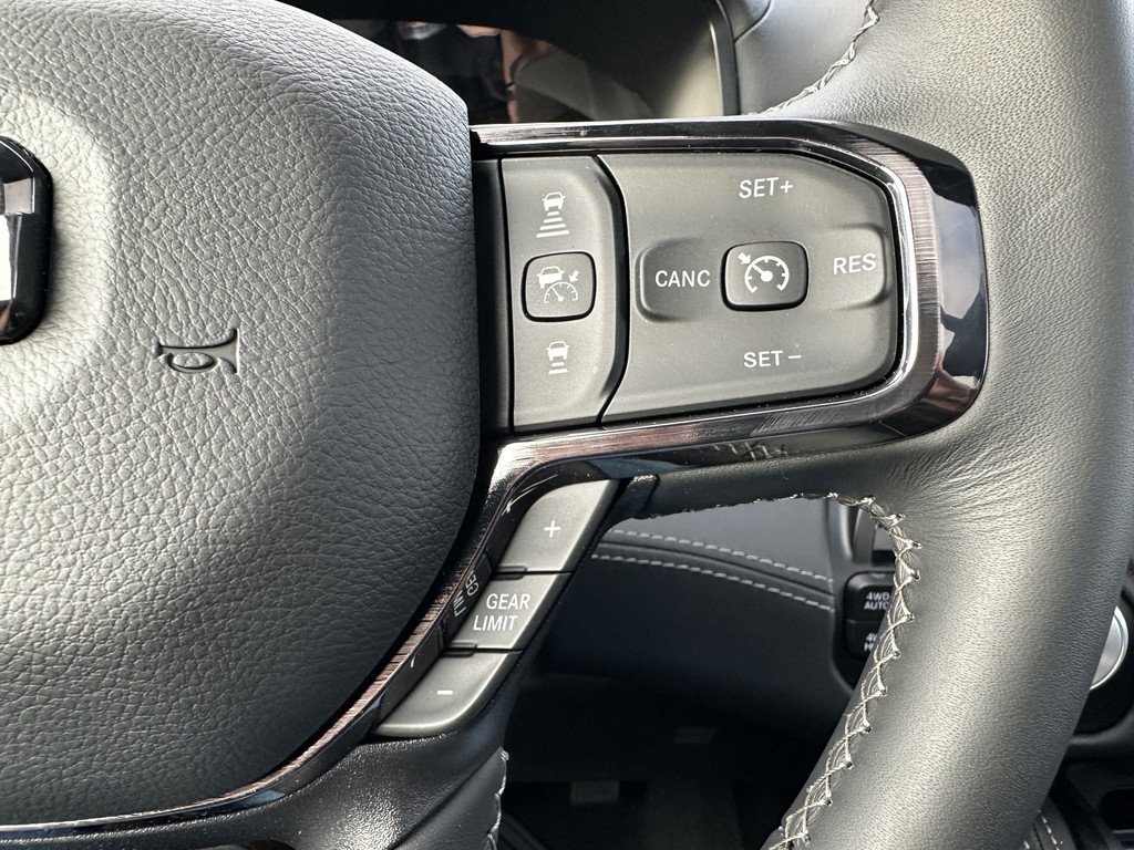 Dodge Ram 1500 5.7 V8 HEMI 400 PK / LIMITED NIGHT / HEADUP / RIJKLAAR INCL LPG-G3 / 360 CAMERA / LUCHTVERING / ADAPTIVE CRUISE / 22 INCH / 17