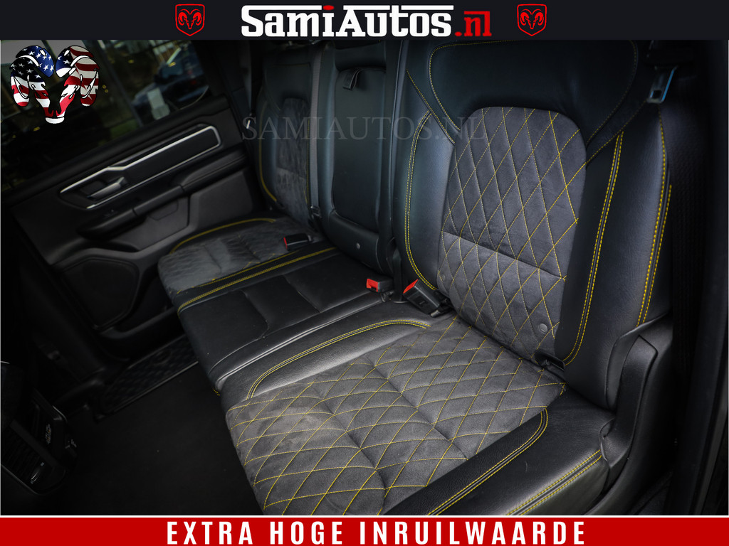 Dodge Ram 1500 Black Ops | Hemi 5.7 V8 4x4 | Panorama Dak | Night Edition | Alarm | Comfortabele Dubbele Cabine DC met Royale 5 Zitplaatsen | Alcantara / Leder | Alpine | 10