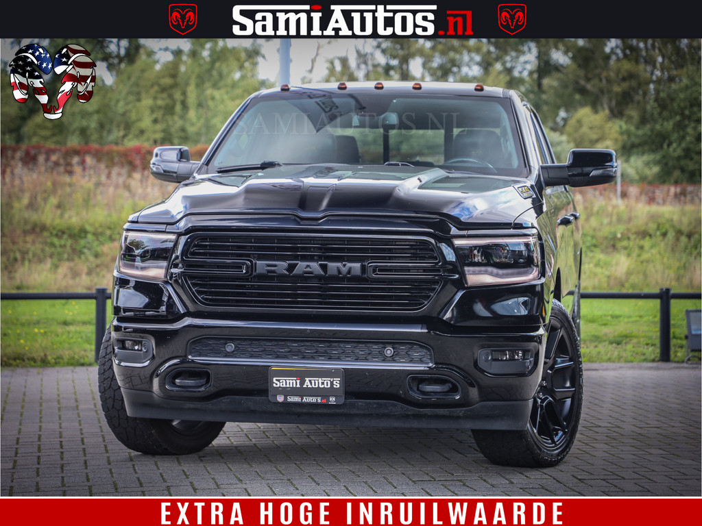 Dodge Ram 1500 Black Ops | Hemi 5.7 V8 4x4 | Panorama Dak | Night Edition | Alarm | Comfortabele Dubbele Cabine DC met Royale 5 Zitplaatsen | Alcantara / Leder | Alpine | 14