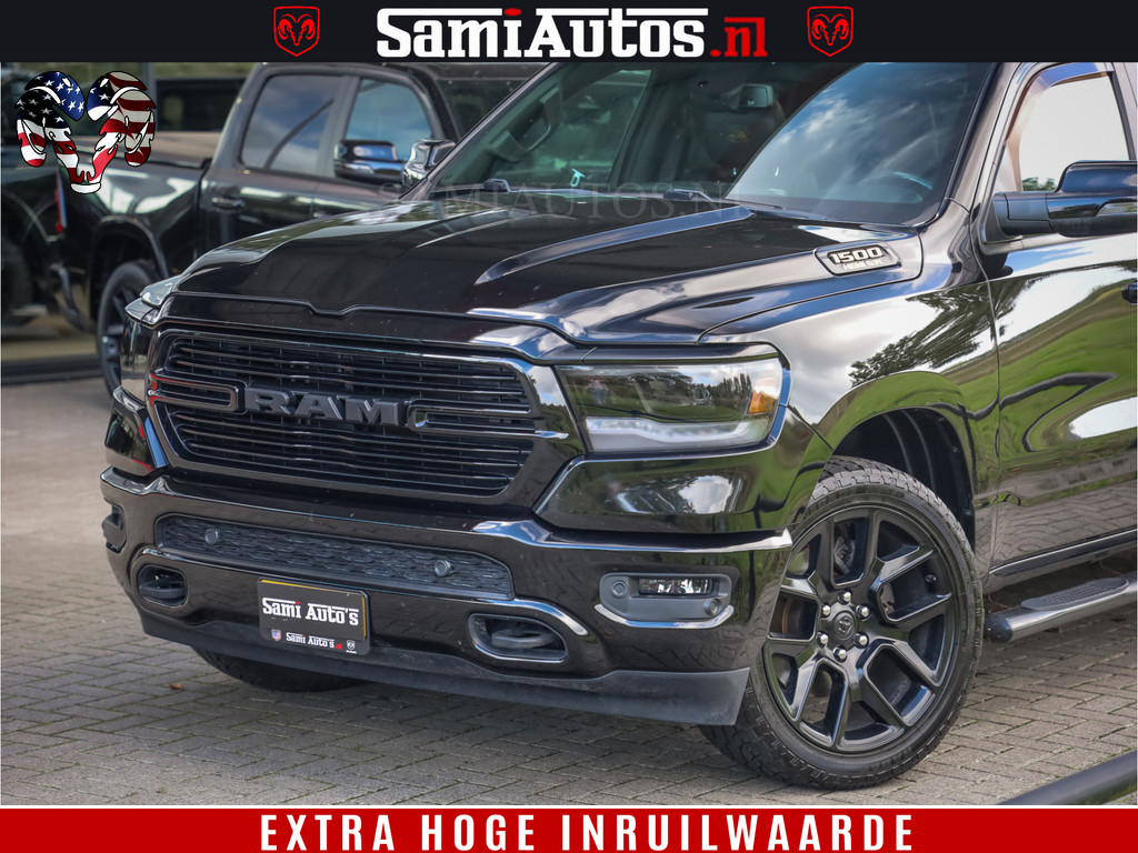 Dodge Ram 1500 Black Ops | Hemi 5.7 V8 4x4 | Panorama Dak | Night Edition | Alarm | Comfortabele Dubbele Cabine DC met Royale 5 Zitplaatsen | Alcantara / Leder | Alpine | 20
