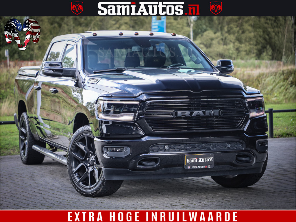 Dodge Ram 1500 Black Ops | Hemi 5.7 V8 4x4 | Panorama Dak | Night Edition | Alarm | Comfortabele Dubbele Cabine DC met Royale 5 Zitplaatsen | Alcantara / Leder | Alpine | 7
