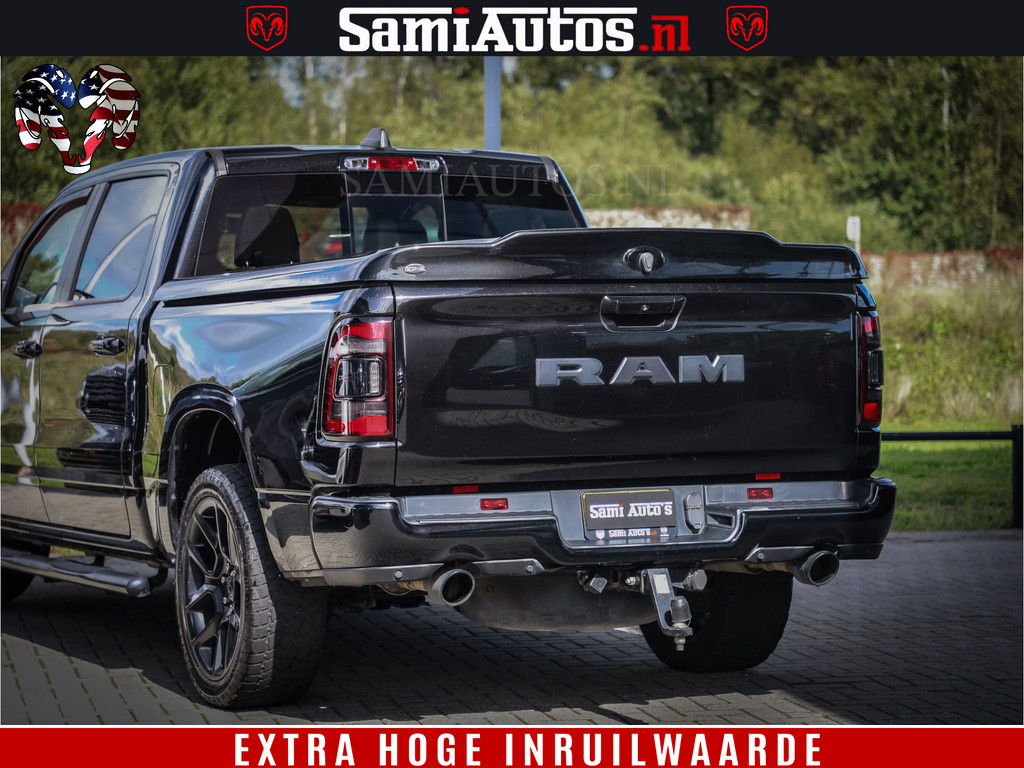 Dodge Ram 1500 Black Ops | Hemi 5.7 V8 4x4 | Panorama Dak | Night Edition | Alarm | Comfortabele Dubbele Cabine DC met Royale 5 Zitplaatsen | Alcantara / Leder | Alpine | 8