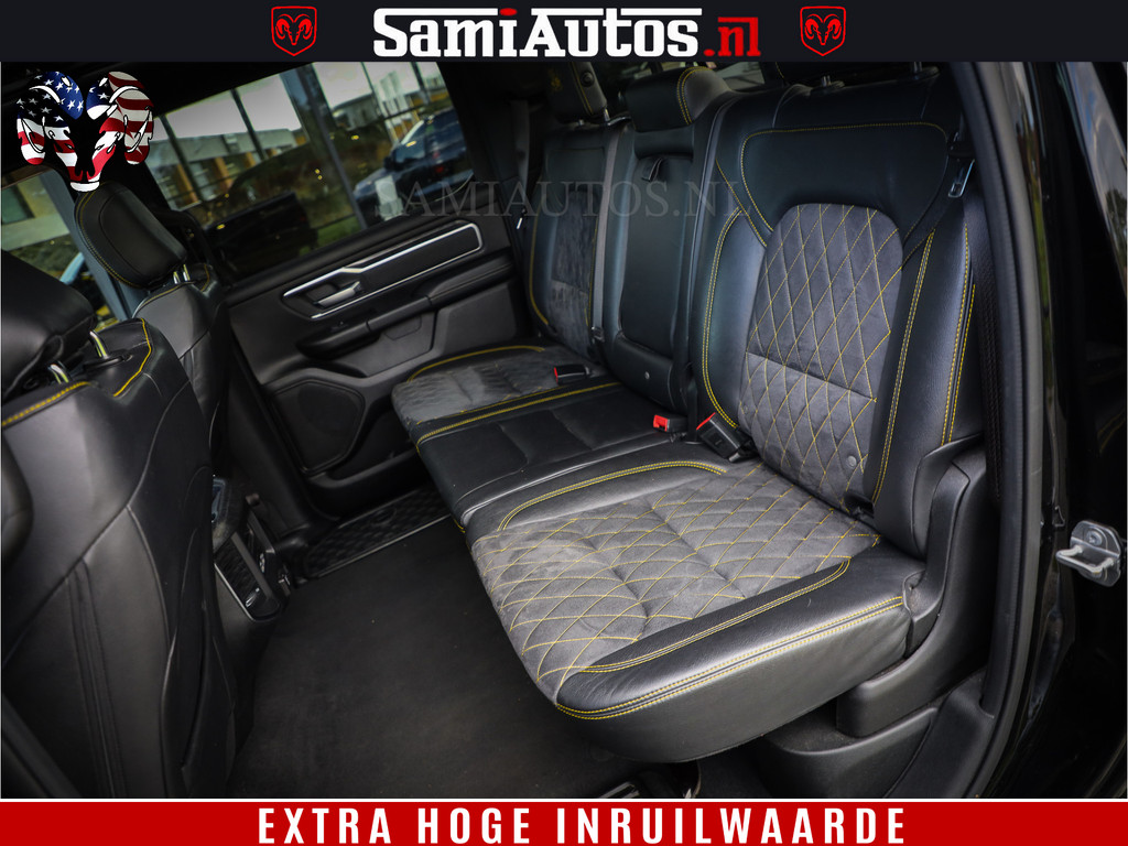 Dodge Ram 1500 Black Ops | Hemi 5.7 V8 4x4 | Panorama Dak | Night Edition | Alarm | Comfortabele Dubbele Cabine DC met Royale 5 Zitplaatsen | Alcantara / Leder | Alpine | 9