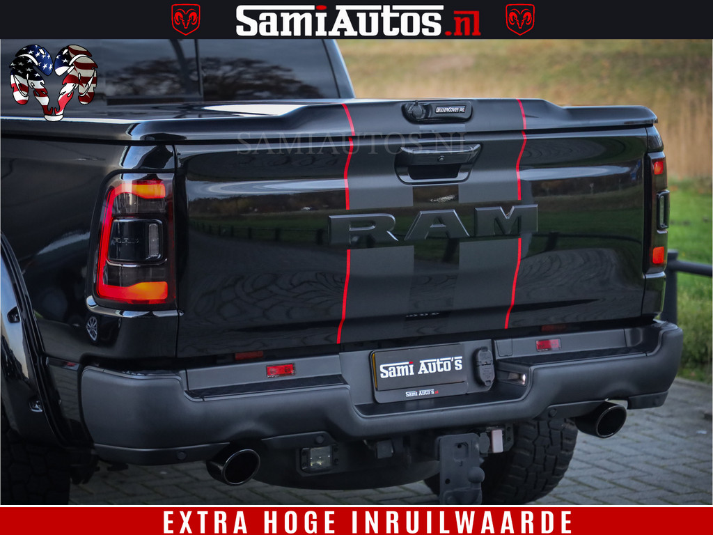 Dodge Ram 1500 HULK | 5.7 V8 | REBEL | WIDEBODY | LUCHTVERING | PANODAK | BREEDSET WIELEN | MEGA DIK | CREWCAB | DUBBELE CABINE | DC 5 PERSOONS | TOP CONDITIE | EERSTE EIGENAAR | 17