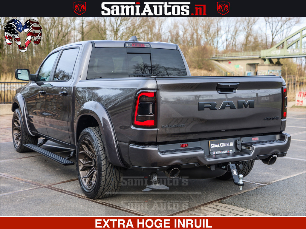 Dodge Ram 1500 Laramie Sport 5.7 V8 HEMI 402PK 4x4 | Panorama dak | 12 Scherm |Granite Crystal Metallic | Crew Cab | 5 Persoons | Dubbele Cabine | DC | VOORRAAD NR 2522 - 41248 | 14
