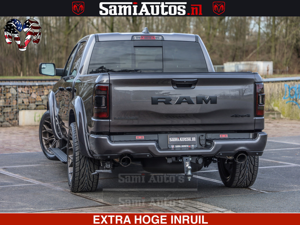 Dodge Ram 1500 Laramie Sport 5.7 V8 HEMI 402PK 4x4 | Panorama dak | 12 Scherm |Granite Crystal Metallic | Crew Cab | 5 Persoons | Dubbele Cabine | DC | VOORRAAD NR 2522 - 41248 | 2
