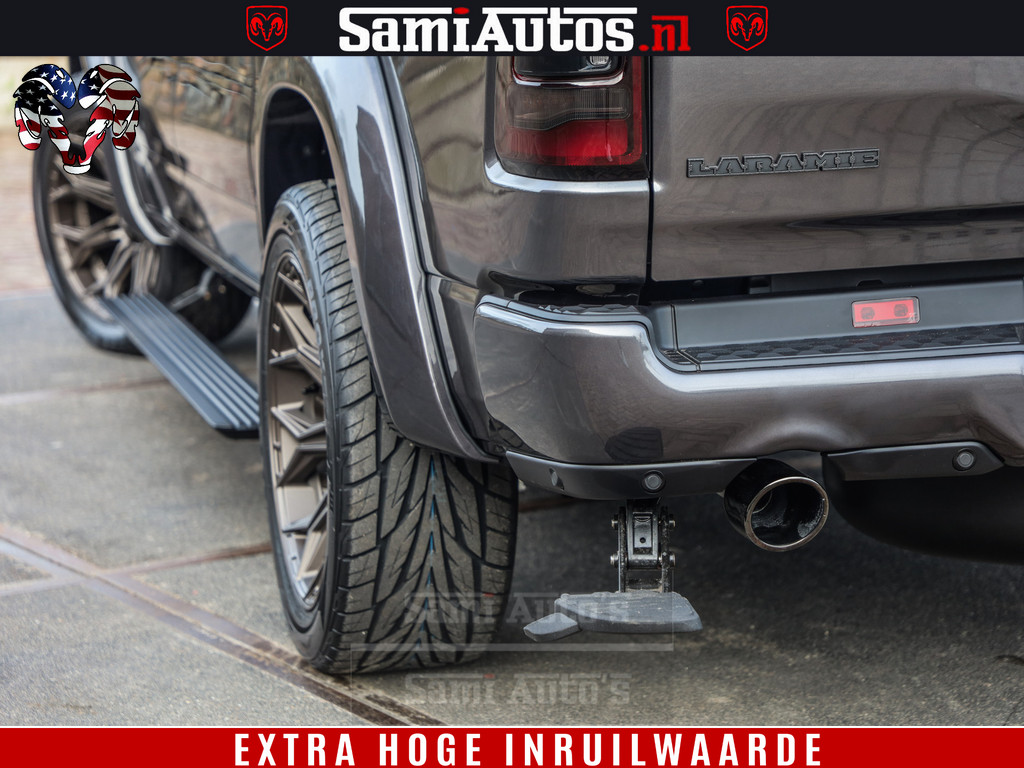 Dodge Ram 1500 Laramie Sport 5.7 V8 HEMI 402PK 4x4 | Panorama dak | 12 Scherm |Granite Crystal Metallic | Crew Cab | 5 Persoons | Dubbele Cabine | DC | VOORRAAD NR 2522 - 41248 | 20