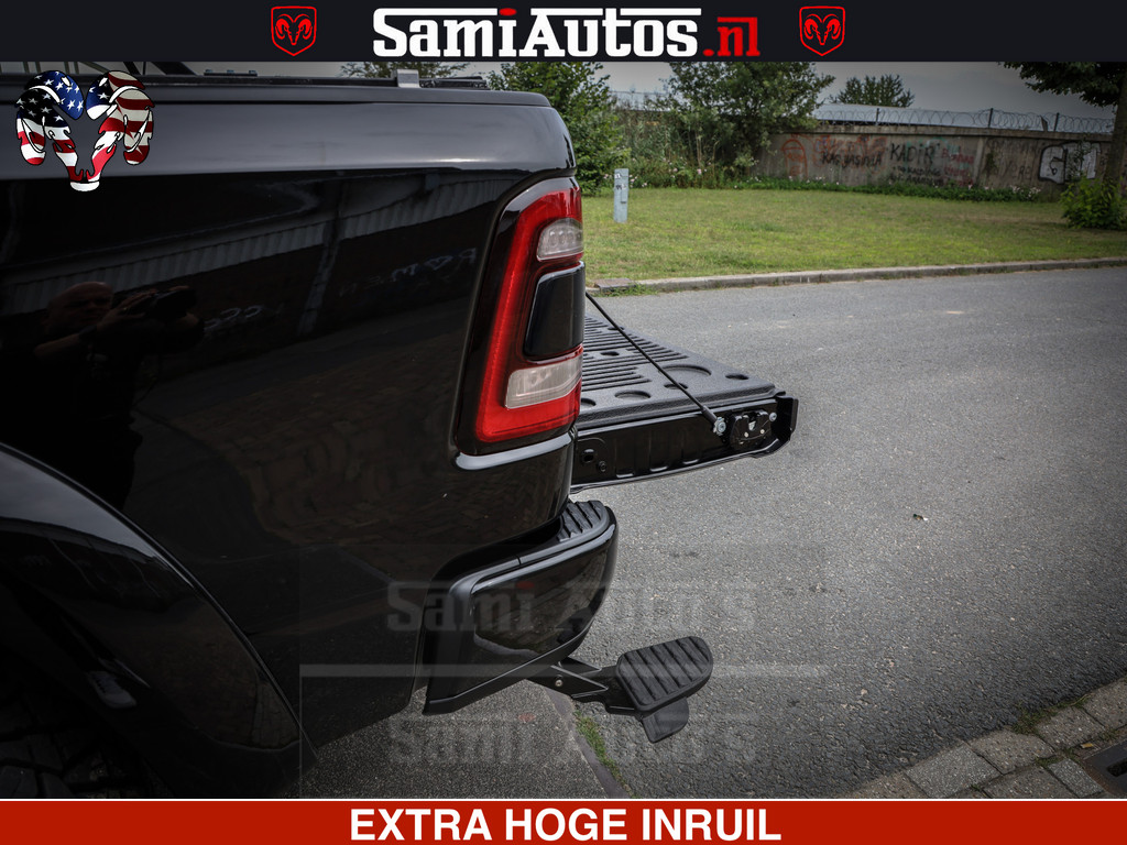 Dodge Ram 1500 Laramie Sport | HEMI 5.7 V8 4x4 | LPG | Grootscherm 12 | LARAMIE PERFORMANCE | ZWART | CREWCAB 57 | GRIJSKENTEKEN | DUBBELE CABINE | 5 Persoons | VOORRAAD NR 2528-641276 20