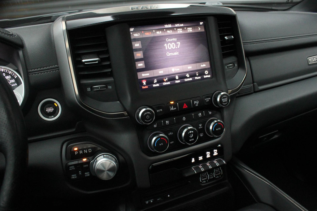 Dodge Ram 5.7 V8 HEMI 1500 BLACK EDITION / 100DKM / DIRECT RIJDEN / APPLE CARPLAY / 22 INCH / FULL BLACK / RED-LINE / SPORT / PANO 20