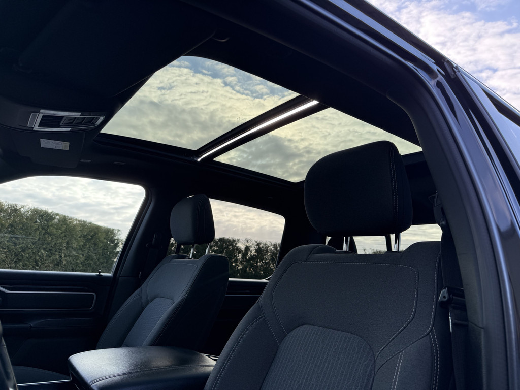 Dodge Ram 1500 5.7 V8 4x4 BIG HORN / CREW CAB / LPG-G3 / NL AUTO / PANO / CAMERA / 3.5T TREKHAAK / GORILLA EXHAUST 9