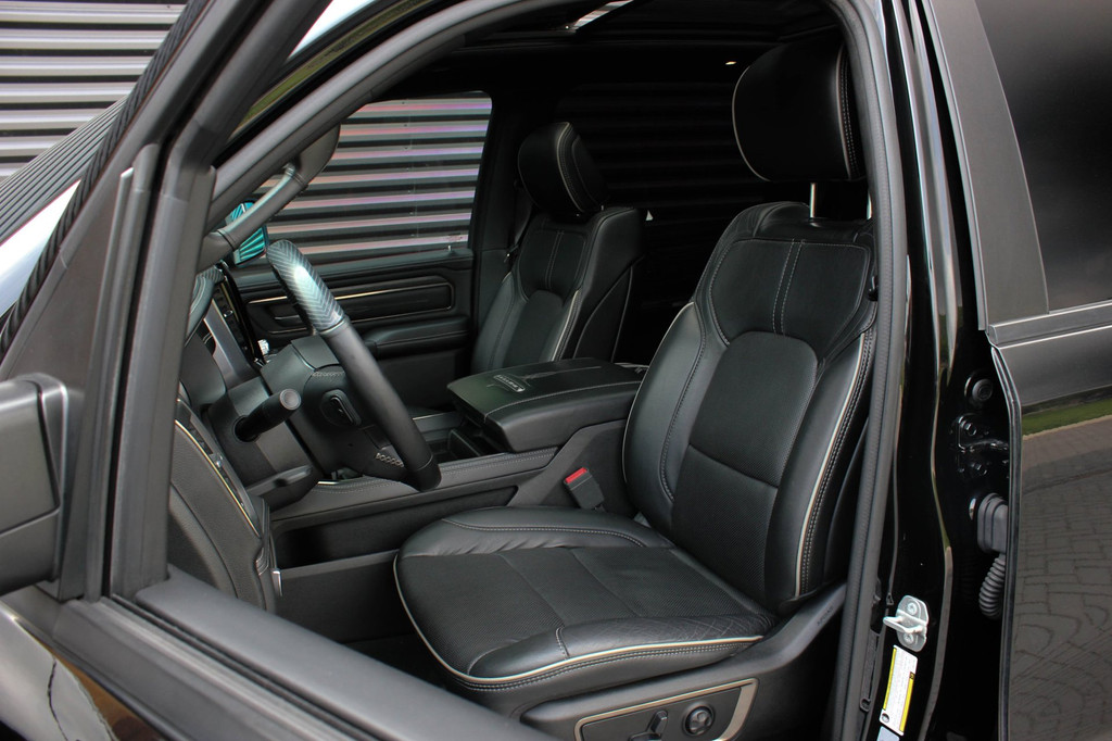 Dodge Ram 1500 5.7 V8 4x4 CREW CAB LIMITED 2020 100DKM / PANO-DAK / COMPLETE HISTORY / FULL OPTIONS / LUCHTVERING / GROOT NAVI 11
