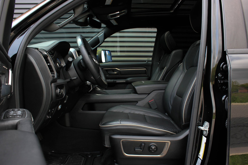 Dodge Ram 1500 5.7 V8 4x4 CREW CAB LIMITED 2020 100DKM / PANO-DAK / COMPLETE HISTORY / FULL OPTIONS / LUCHTVERING / GROOT NAVI 12