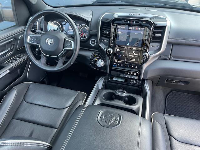 Dodge Ram 1500 5.7 V8 4x4 Crew Cab Laramie Night eerste eigenaar Fuel velgen 16