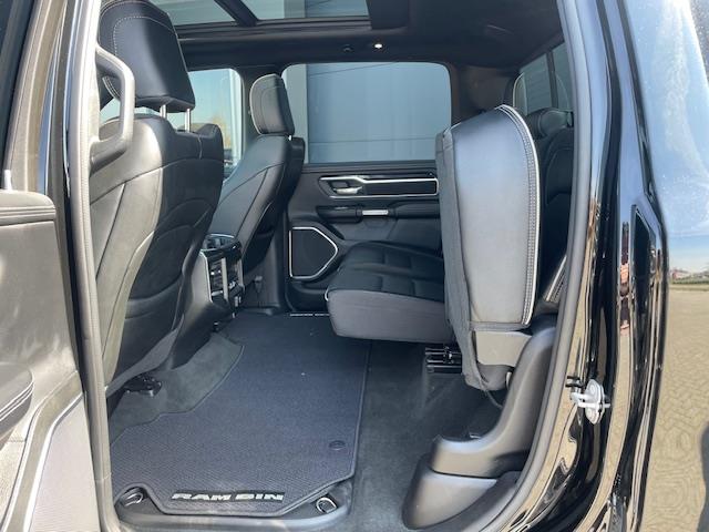 Dodge Ram 1500 5.7 V8 4x4 Crew Cab Laramie Night eerste eigenaar Fuel velgen 21