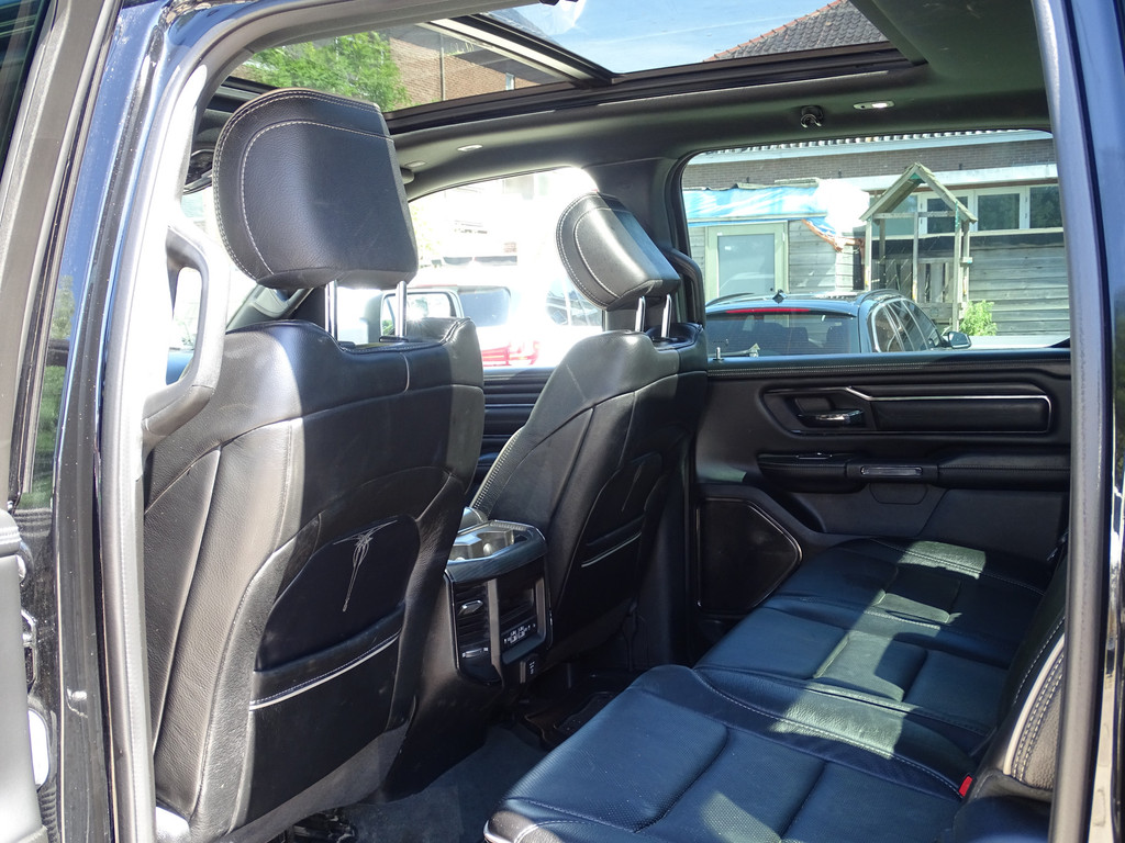Dodge Ram 1500 5.7 V8 4x4 Crew Cab Limited 19