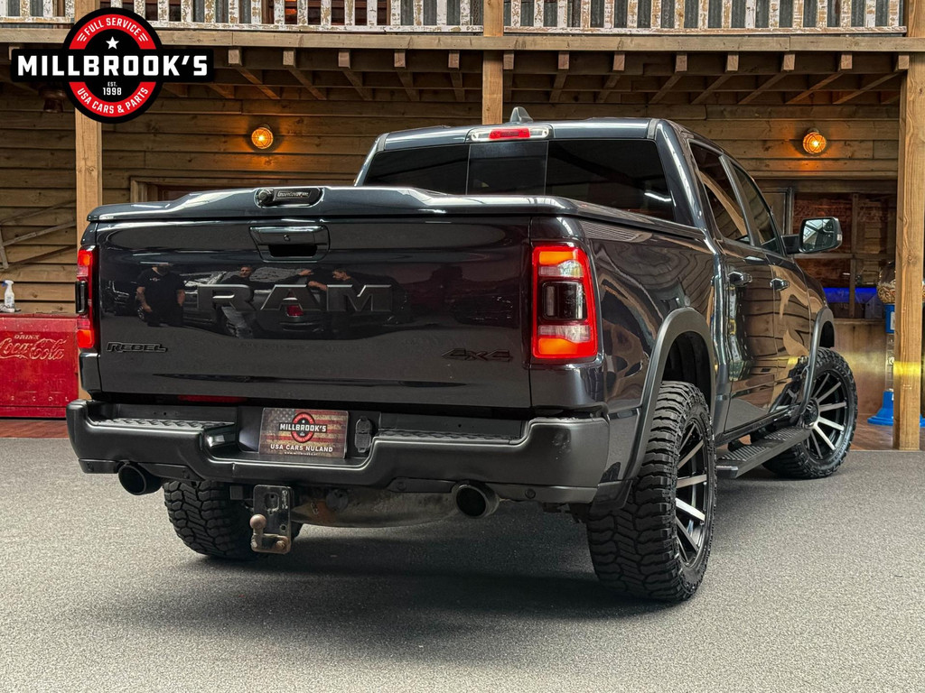 Dodge Ram 1500 5.7 V8 4x4 Crew Cab Rebel 9