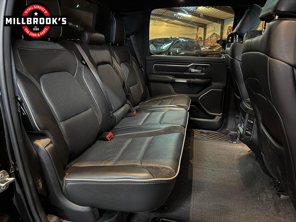 Dodge Ram 1500 5.7 V8 Laramie LPG. BPM VRIJ!. Panorama dak. Harm&kardon 17