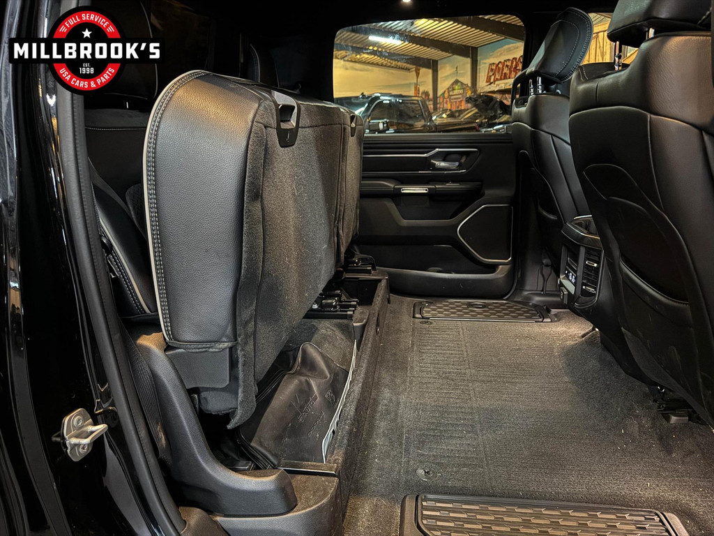 Dodge Ram 1500 5.7 V8 Laramie LPG. BPM VRIJ!. Panorama dak. Harm&kardon 19