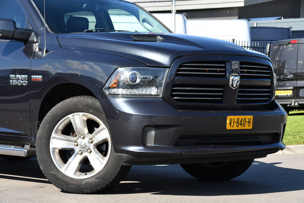 Dodge Ram 1500 5.7 V8 Quad Cab 64 Camera, Cruise, Stoelverwarming, Leder, LED, 402pk, Trekhaak, Prins Gas, Uniek! 8