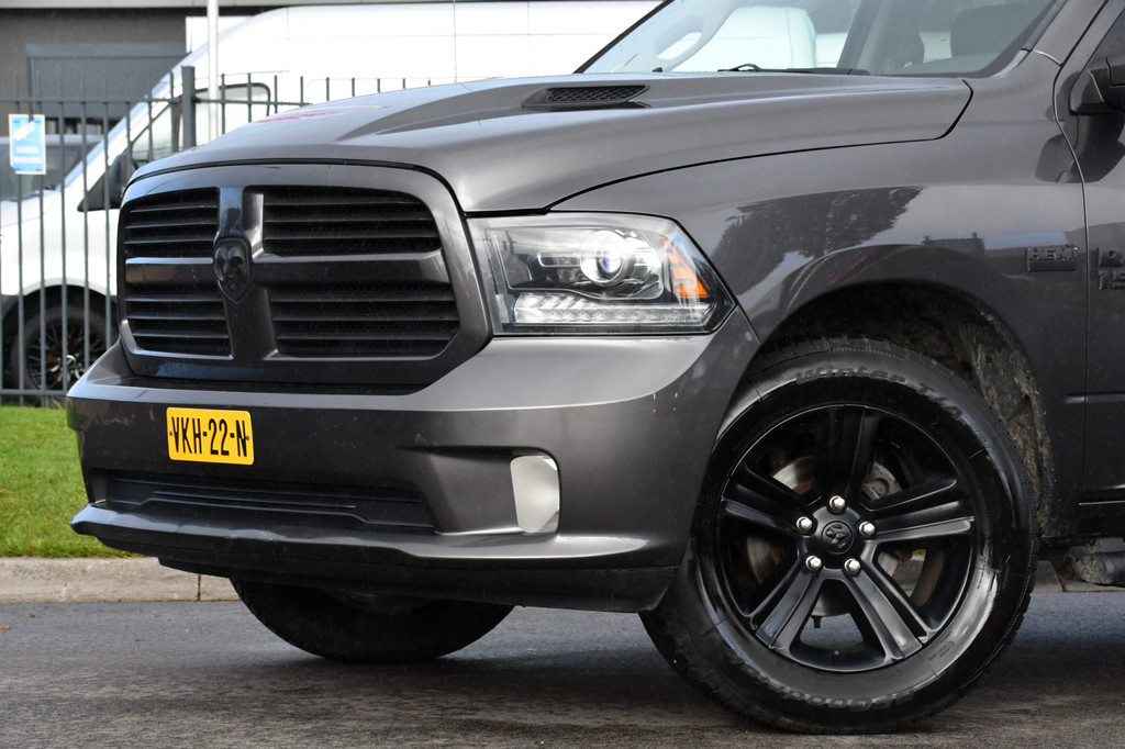 Dodge Ram 1500 5.7 V8 Quad Cab 64 Cruise, Camera, 402pk, Automaat, 3500kg, Trekhaak, Stoelverwarming, Leder, Multimedia, Sensoren, Uniek! 7