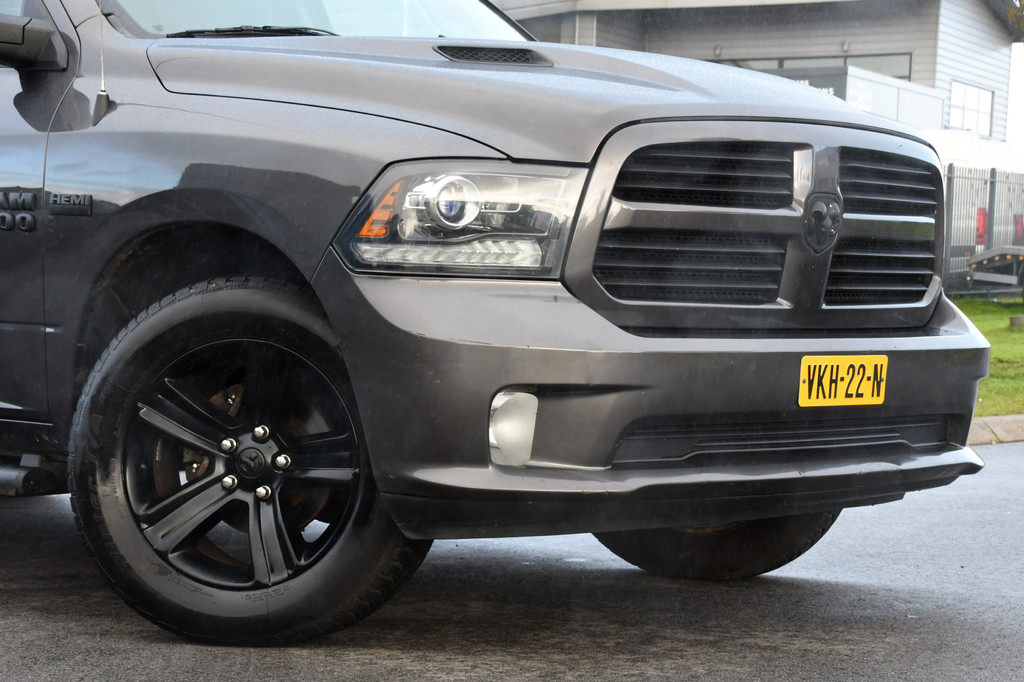 Dodge Ram 1500 5.7 V8 Quad Cab 64 Cruise, Camera, 402pk, Automaat, 3500kg, Trekhaak, Stoelverwarming, Leder, Multimedia, Sensoren, Uniek! 8