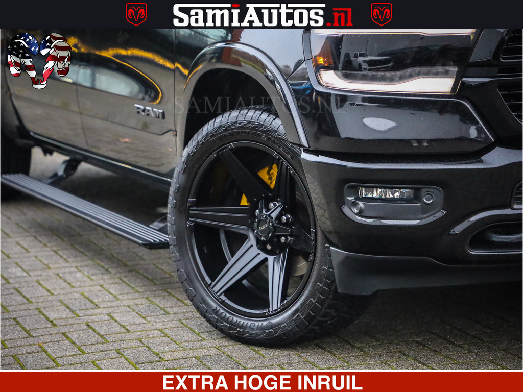 Dodge Ram 1500 BEAST | TUFF WHEELS | HEMI 5.7 V8 402pk | BOM VOL | EERSTE EIGENAAR | CREW CAB | DUBBELE CABINE | 5 PERSOONS | 16