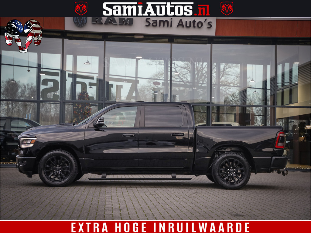 Dodge Ram 1500 Black Sport | Hemi 5.7 V8 | Luchtvering | 360 Camera | Panorama Dak | 4x4 Crew Cab | Dubbele cabine 5 persoons | Grijskenteken | 16