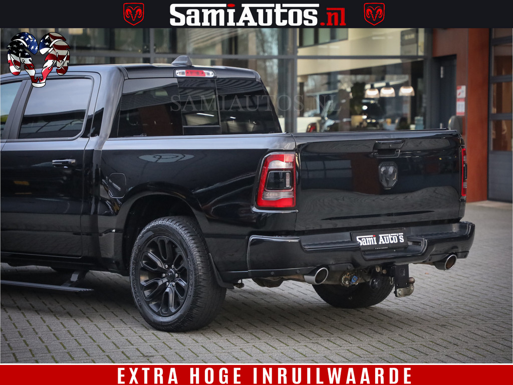 Dodge Ram 1500 Black Sport | Hemi 5.7 V8 | Luchtvering | 360 Camera | Panorama Dak | 4x4 Crew Cab | Dubbele cabine 5 persoons | Grijskenteken | 19