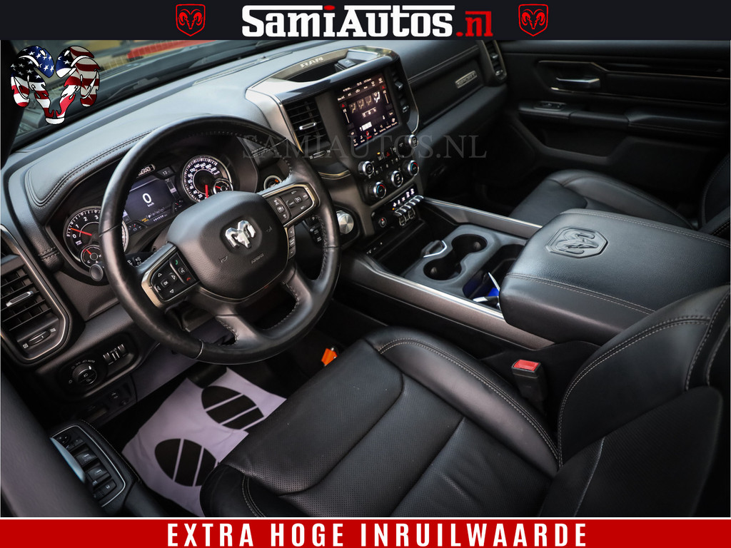 Dodge Ram 1500 Black Sport | Hemi 5.7 V8 | Luchtvering | 360 Camera | Panorama Dak | 4x4 Crew Cab | Dubbele cabine 5 persoons | Grijskenteken | 20