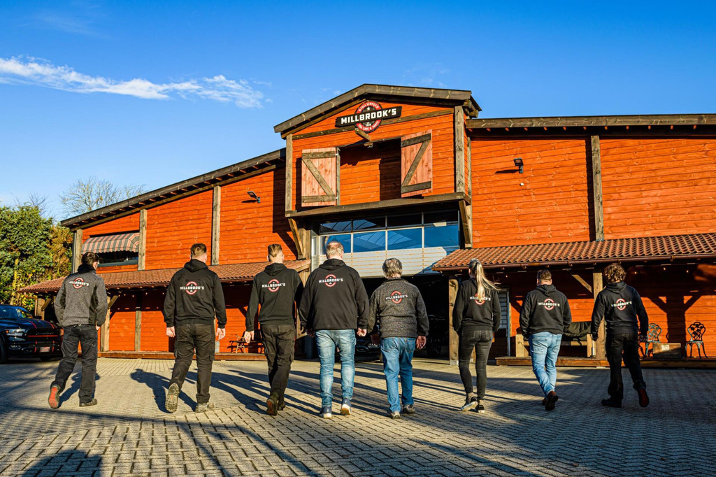 Dodge Ram 1500 Dodge Ram 80x op voorraad bij Millbrooks de Ram specialist 13