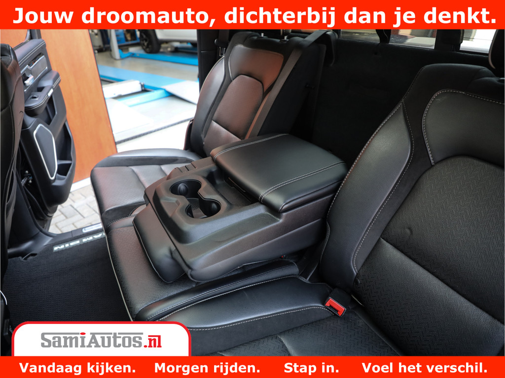 Dodge Ram 1500 LARAMIE | 5.7 V8 | 46.000KM! | PANORAMA | NIGHT EDITION | CRUISE | 200L LPG | HARMAN/KARDON | CAMERA | STOEL VENTILATIE/VERWAMING | CREWCAB | 4X4 | AUTO TREEPLANK | 3500KG | 8