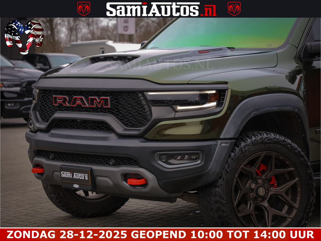 Dodge Ram 1500 TRX OLEA GREEN HELLCAT 6.2 V8 712PK | CARBON PACK | RODE STIKSELS | BOM VOL | 4PLAY WHEELS | DUBBELE CABINE | 5 PERSOONS DC | DE MOOISTE VAN NL | 21