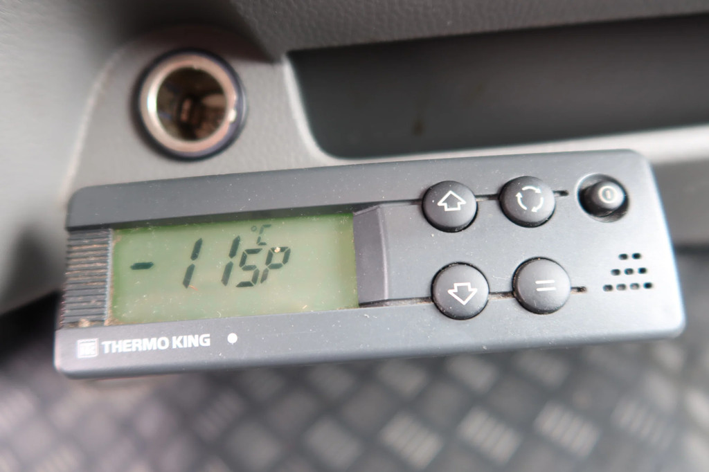 FUSO Canter 9 C 18 Thermoking V500 Max+ Palfinger 1500kg klep 10
