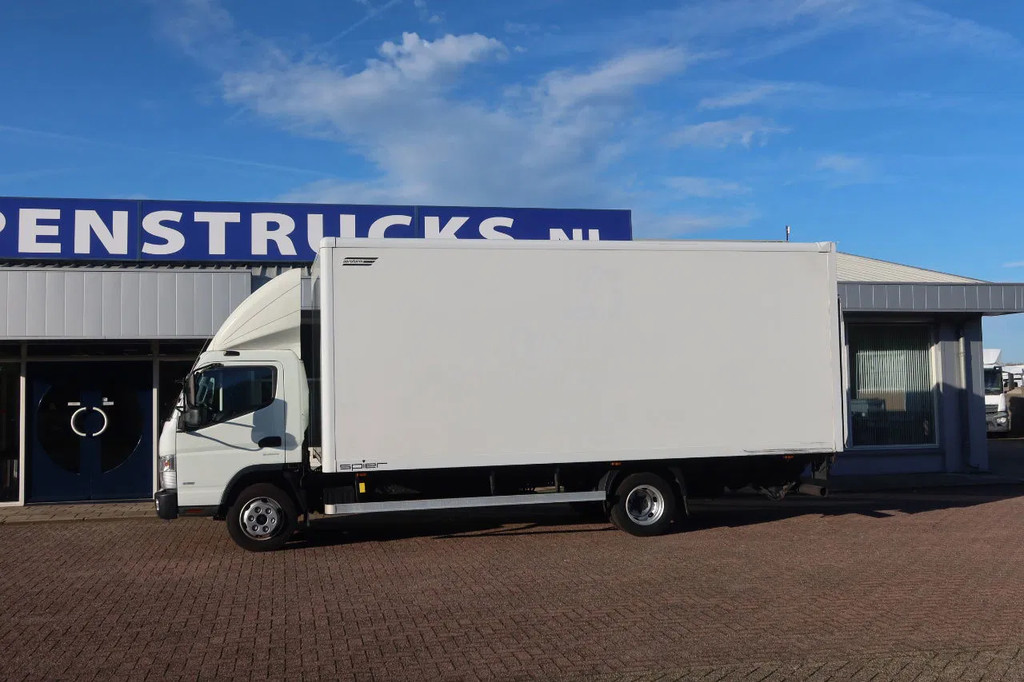 FUSO Canter Bak + klep 11