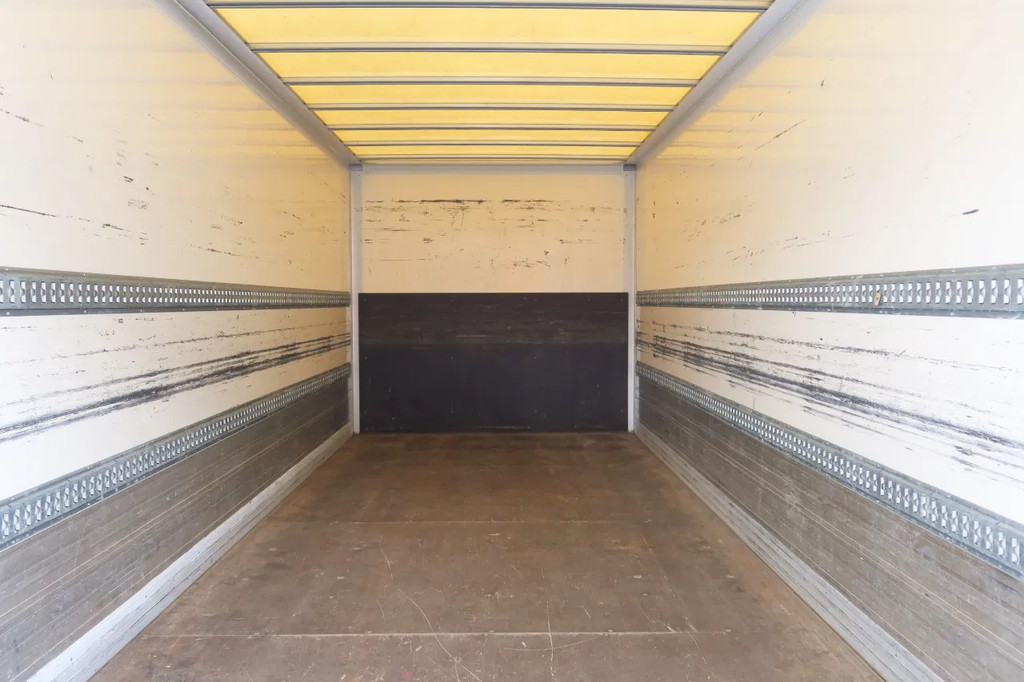 FUSO Canter Mistubishi Canter 7C18 16