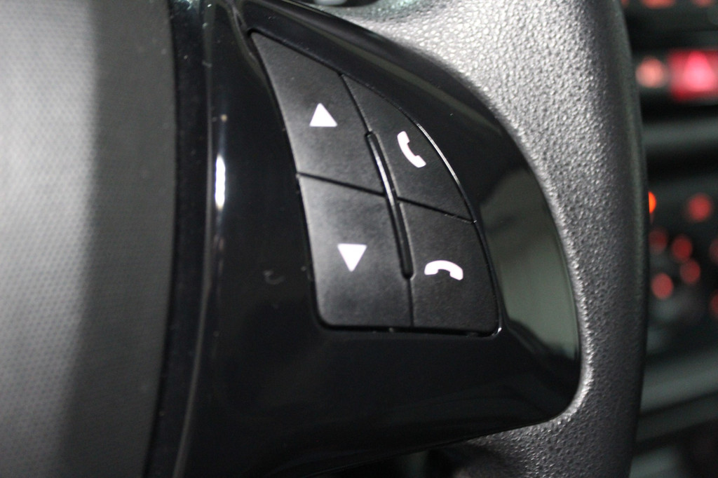 Fiat Doblò Cargo 1.6 MJ 105pk L1H1 Pro Edition | Trekhaak | Navi 17