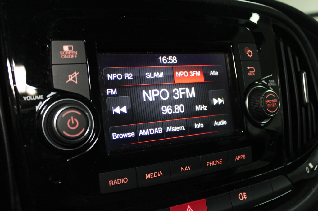 Fiat Doblò Cargo 1.6 MJ 105pk L1H1 Pro Edition | Trekhaak | Navi 19