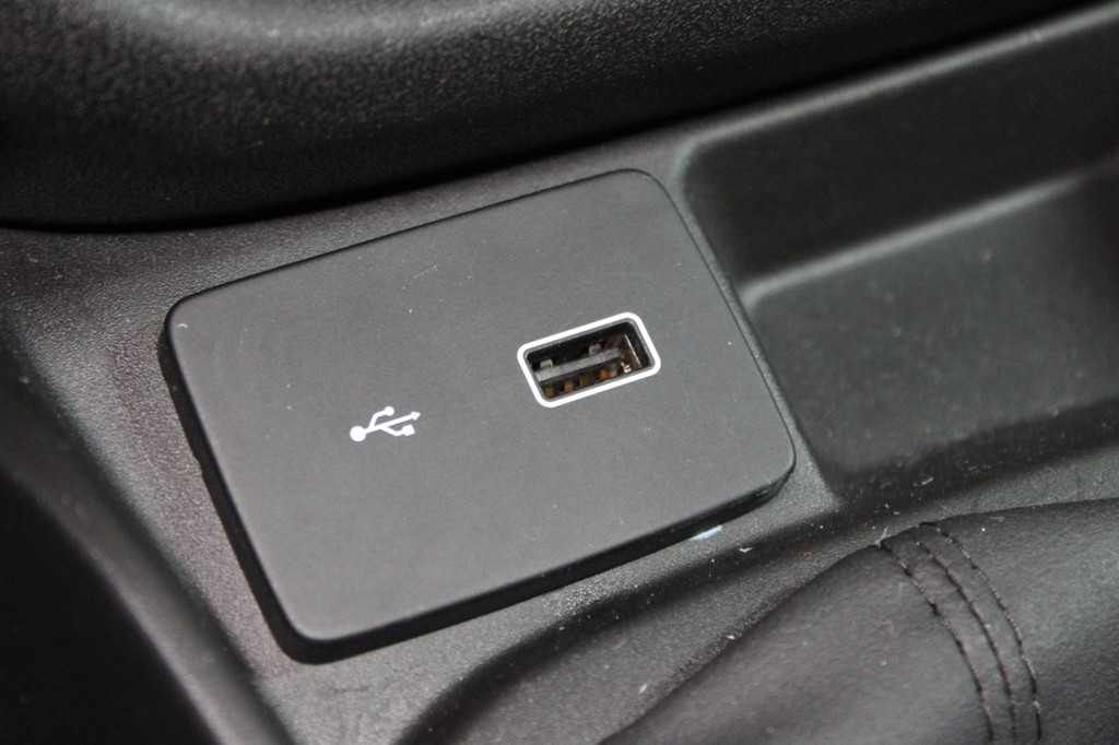 Fiat Doblò Cargo 1.6 MJ 105pk L1H1 Pro Edition | Trekhaak | Navi 21