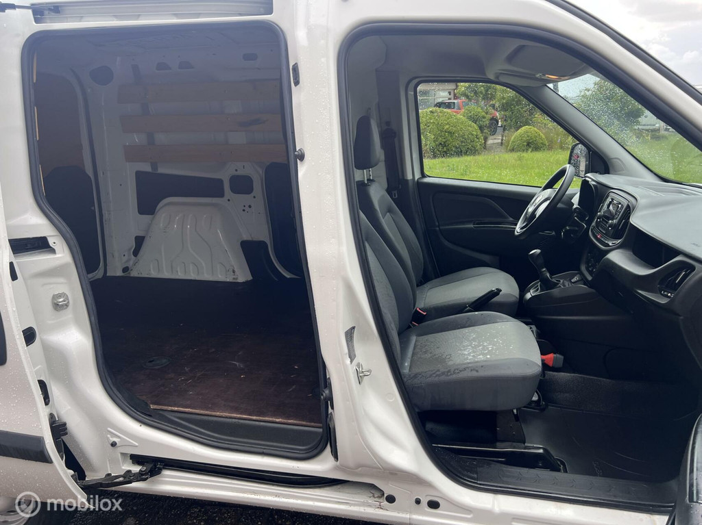 Fiat Doblò Cargo 1.3 MJ L1H1 84000km NAP Trekhaak Airco. 15