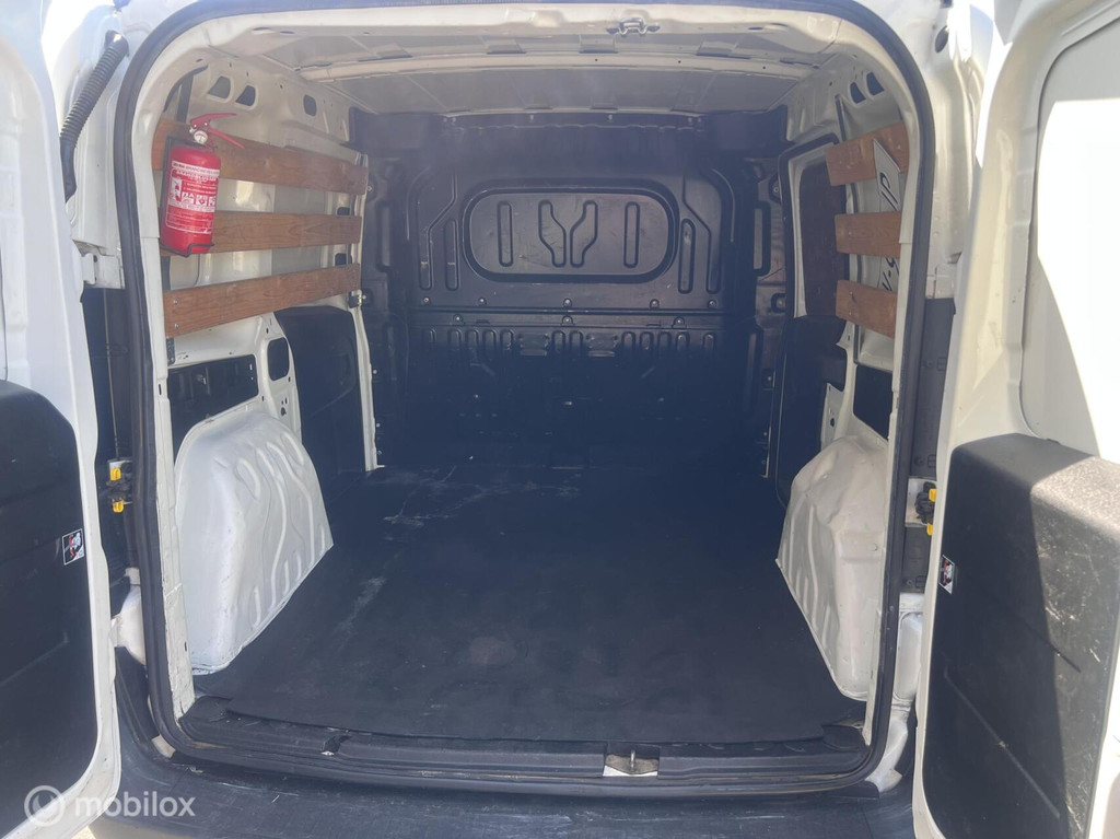 Fiat Doblò Cargo 1.3 MJ L1H1 Actual 139211 km 12