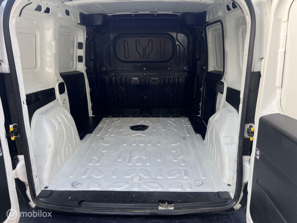 Fiat Doblò Cargo 1.3 MJ L1H1 Actual 89500 KM 11