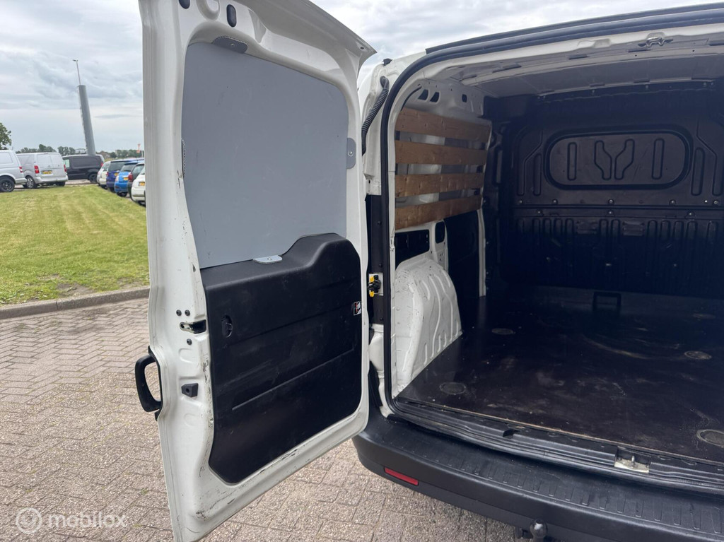 Fiat Doblò Cargo 1.6 MJ L1H1 9