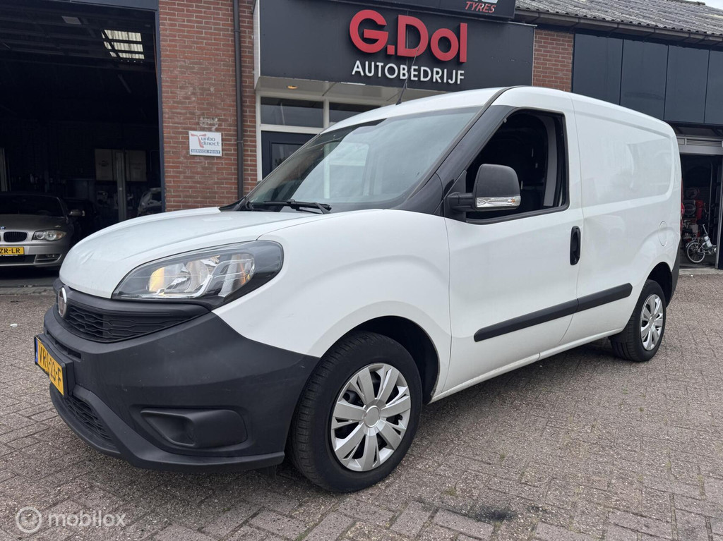 Fiat Doblò Cargo 1.6 MJ L1H1 41000 km NAP lichte zij schade